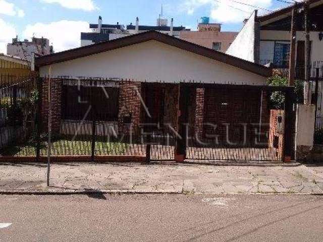 Casa com 4 quartos à venda na Rua Gaston Englert, 285, Vila Ipiranga, Porto Alegre por R$ 760.000