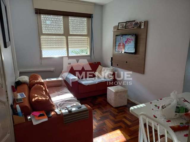 Apartamento com 2 quartos à venda na Rua Zeferino Dias, 191, Sarandi, Porto Alegre por R$ 195.000