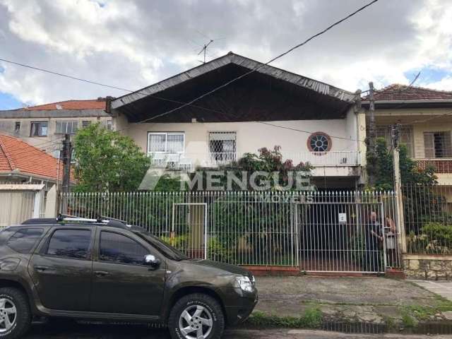 Casa com 7 quartos à venda na Rua Adão Baino, 315, Cristo Redentor, Porto Alegre por R$ 800.000