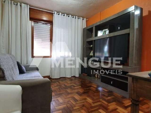 Apartamento com 2 quartos à venda na Rua Roque Calage, 280, Passo da Areia, Porto Alegre por R$ 279.000