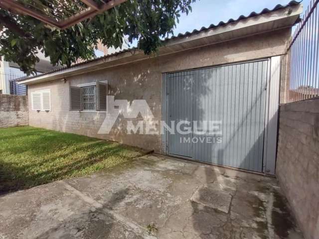 Casa com 3 quartos à venda na Rua da Várzea, 196, Jardim São Pedro, Porto Alegre por R$ 550.000