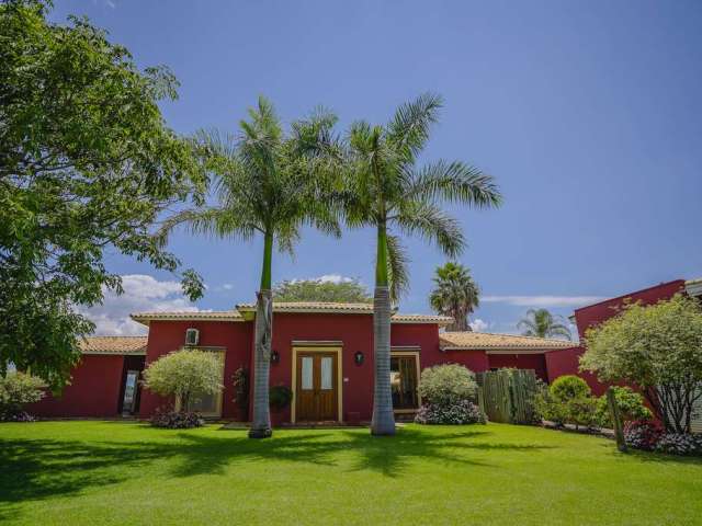 Casa em condomínio fechado com 6 quartos à venda na Zona Rural, Delfinópolis  por R$ 4.800.000