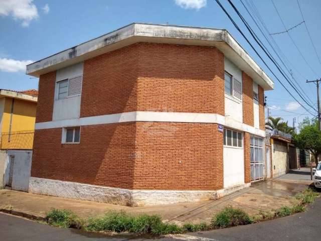 Casa com 3 quartos à venda no Sumarezinho, Ribeirão Preto  por R$ 300.000