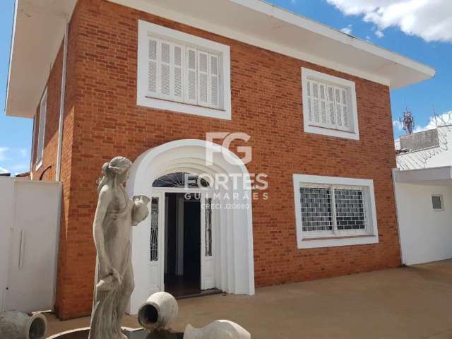 Casa com 3 quartos à venda no Jardim Sumaré, Ribeirão Preto  por R$ 1.300.000