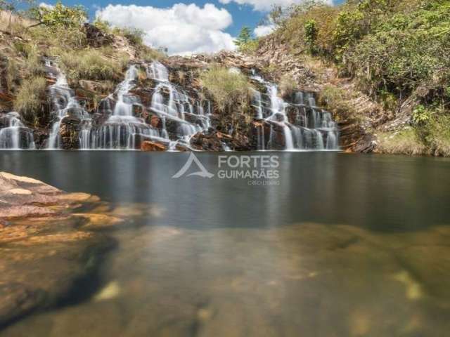 Terreno em condomínio fechado à venda na Zona Rural, Delfinópolis  por R$ 165.000