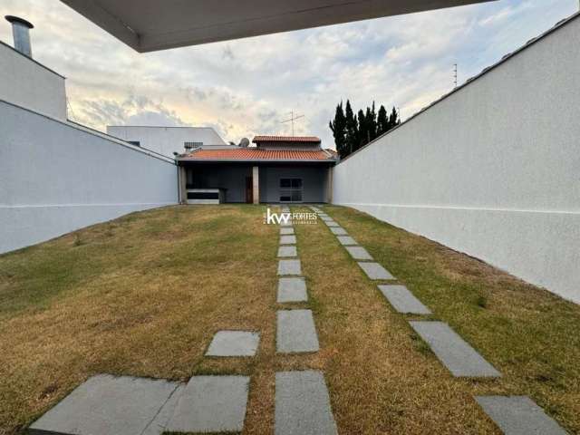 Casa com 3 quartos à venda no Ribeirânia, Ribeirão Preto  por R$ 780.000