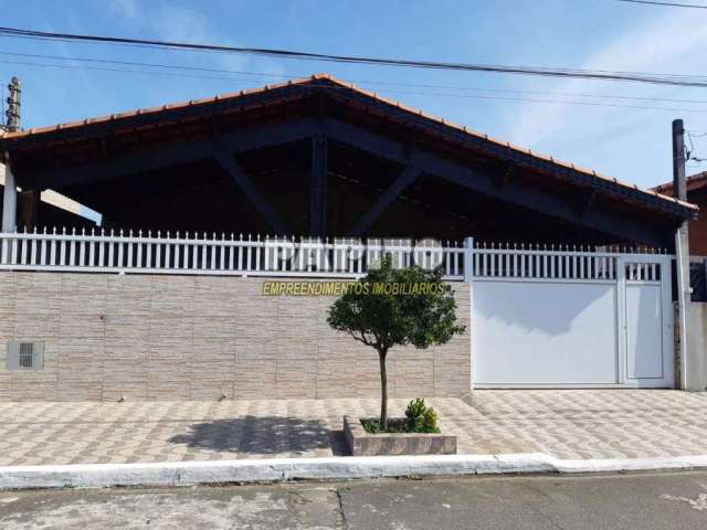 Casa com 3 quartos à venda no Jardim Real, Praia Grande  por R$ 780.000