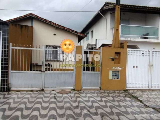 Casa com 2 quartos à venda no Balneário Esmeralda, Praia Grande  por R$ 265.000