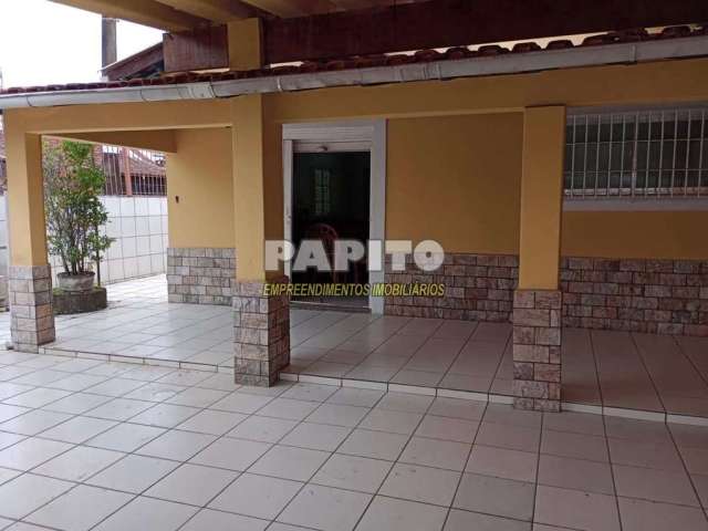 Casa com 2 quartos à venda na Vila Mirim, Praia Grande , 70 m2 por R$ 390.000