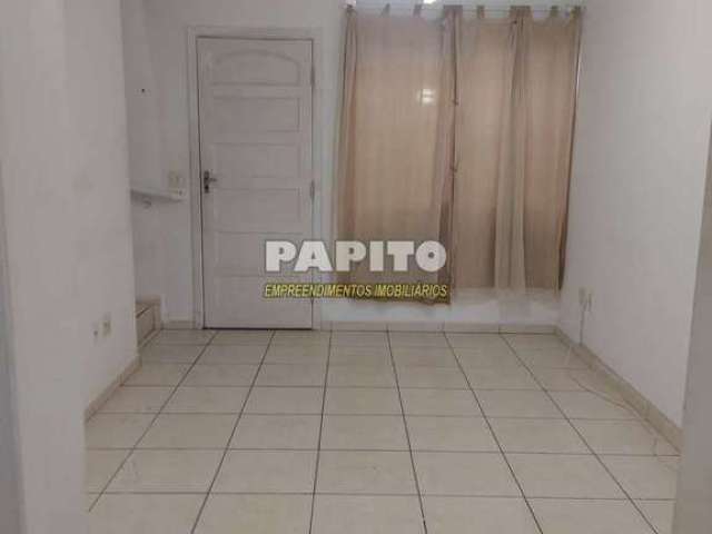 Sobrado de Condomínio com 2 dorms, Antártica, Praia Grande - R$ 235 mil, Cod: 60012784