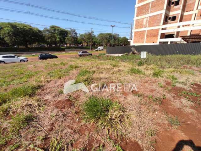 Terreno com excelente localização à venda, VILA BECKER, TOLEDO - PR