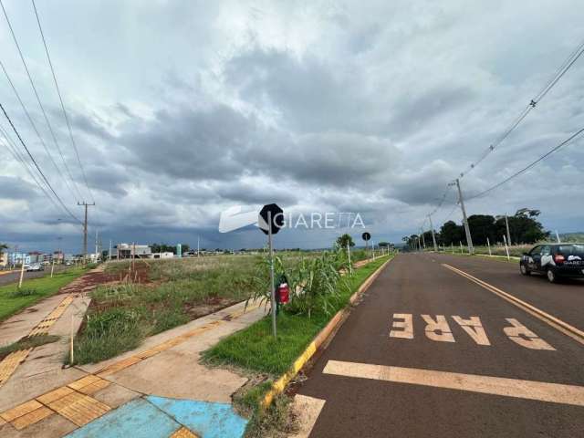 Terreno de esquina com a Avenida Maripá, localizado na VILA BECKER, TOLEDO - PR