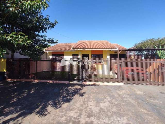 Casa com amplo espaço para venda no VILA PIONEIRO, TOLEDO-PR