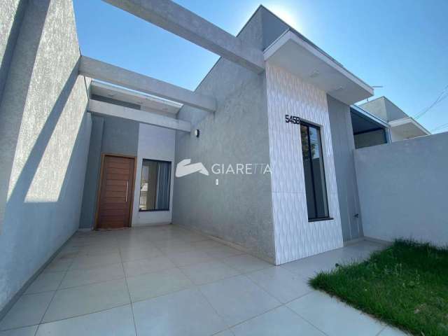 Casa com piscina para venda no JARDIM COOPAGRO, TOLEDO-PR