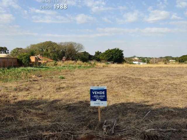 Terreno espaçoso á venda na Vila Industrial, Toledo - Pr