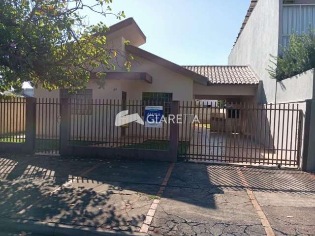 Casa ampla para locação no JARDIM GISELA em TOLEDO - PR