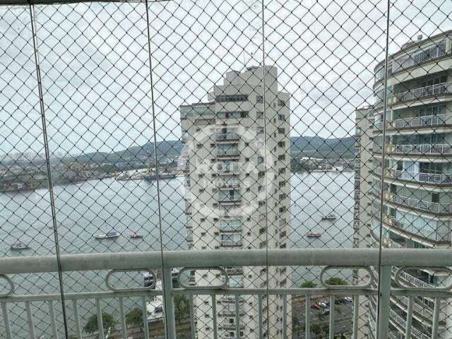 Apartamento frente mar a venda em Santos, localizado no bairro da Ponta da Praia.