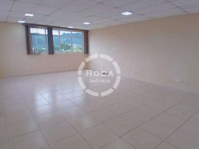 Sala Comercial 58m² com 2 banheiros no Bairro da Vila Mathias ao Lado da UNIMED