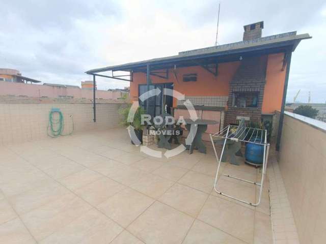 Cobertura duplex de 4 dormitórios sendo 1 suíte em Santos no Macuco.