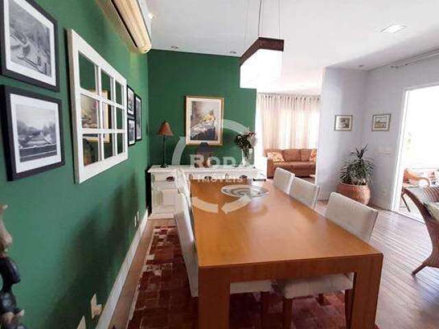 Cobertura Duplex de Luxo na Ponta da Praia: 3 suítes, 3 vagas, 180m² - Santos-SP