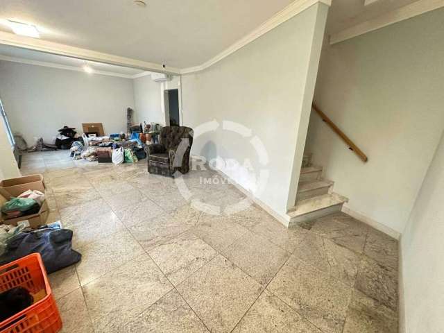 Casa | 3 Quartos (1 Suíte) | 165m² | Ponta da Praia