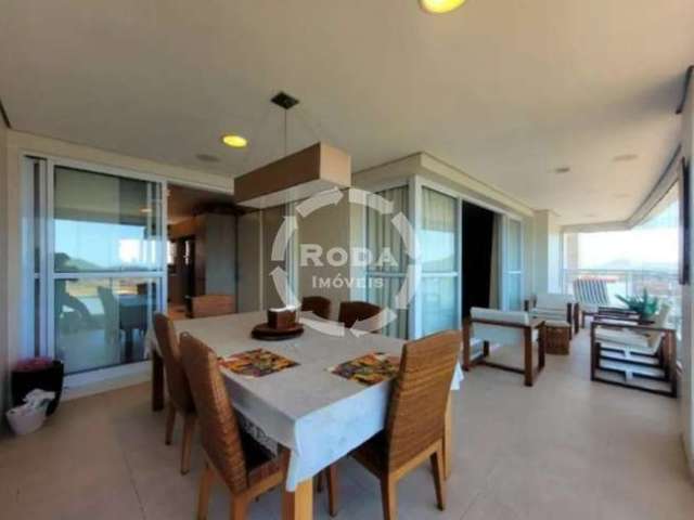 Apartamento com 3 suítes e varanda gourmet, frente mar na Ponta da Praia