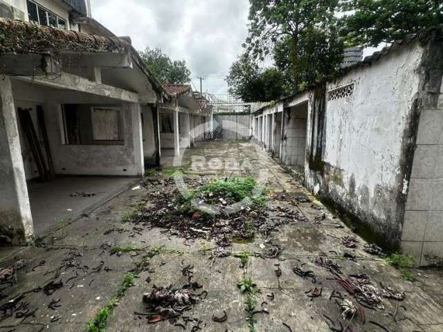 Área à venda no bairro da Encruzilhada