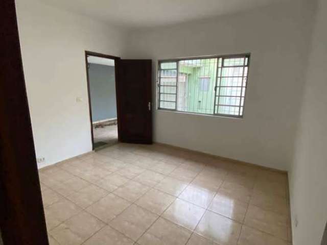 Excelente Casa Térrea Comercial, Locação com 300m² no Baeta Neves