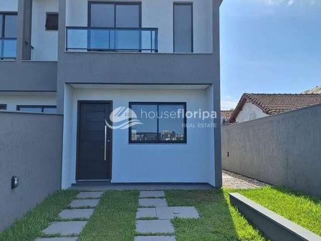 Casa de 3 quartos e 2 vagas de garagem à venda perto da praia , Campeche, Florianópolis, SC