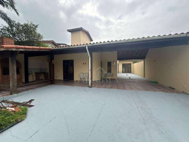 Casa com 3 dormitórios à venda, 235 m² por R$ 950.000 - Centro - Bertioga/SP