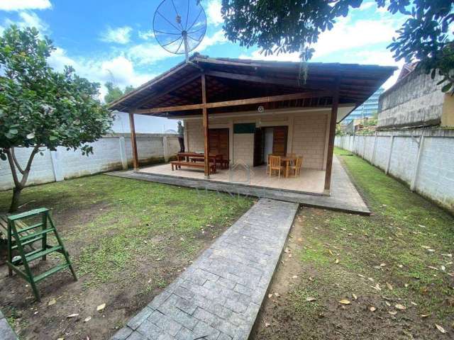 Casa com 3 dormitórios à venda, 211 m² por R$ 1.190.000,00 - Vila Tamoios - Bertioga/SP