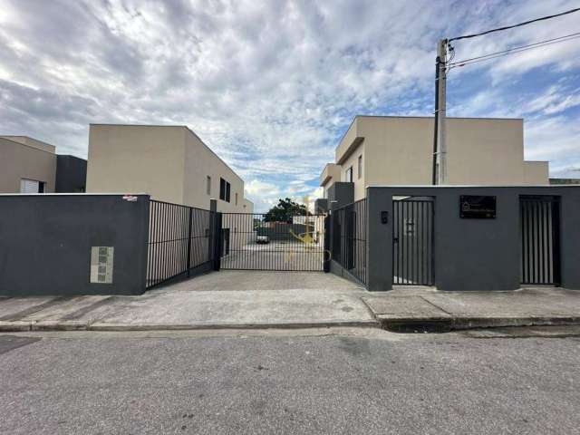 Sobrado com 2 dormitórios à venda, 57 m² por R$ 275.000,00 - Chácaras Araújo I - São José dos Campos/SP