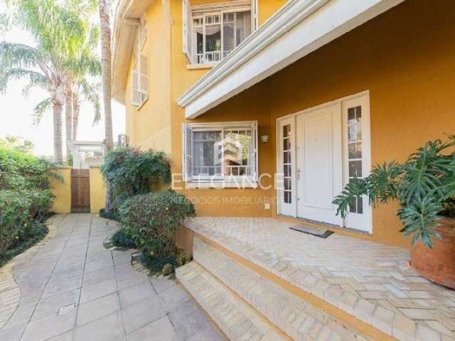 Elegance imóveis vende casa, 670m, 4 dormitórios, 4suítes,1 máster, 4 salas, lavabo, jardim, piscina e 4 vagas de garagem/box. Comprar R$ 3.465.000,00