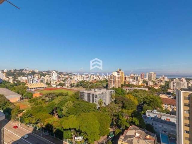 Elegance Imóveis vende apartamento desocupado em andar muito alto com 3 dormitórios suíte infra completa 3 vagas box garagem. Menino Deus Porto Alegre