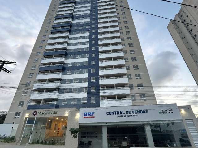 Aluguel 2/4 com 2 vagas nascente no Residencial Versailles