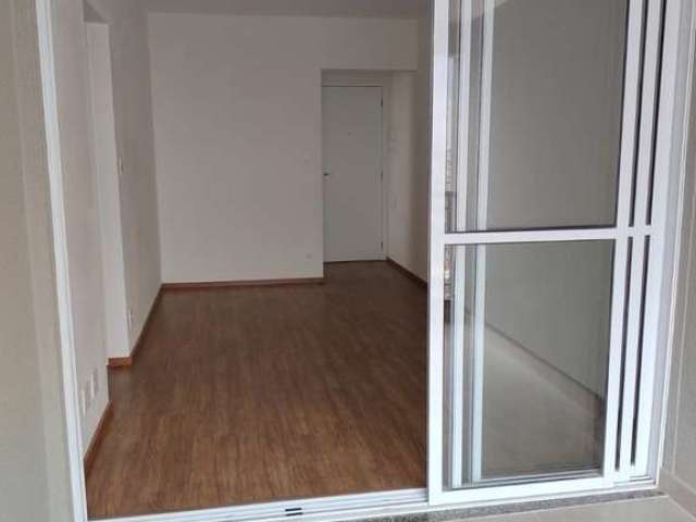 Apartamento para locação em São Paulo-SP, Chácara Seis de Outubro: 2 quartos, 1 suíte, 1 sala, 2 banheiros, 1 vaga, 55m². Venha conferir!