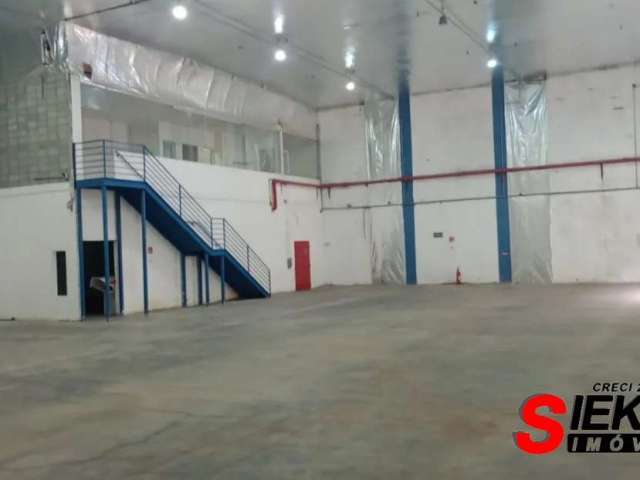 Galpão Comercial em Condomínio de Alto Padrão na Vila Menck, Osasco-SP  660m² de Área