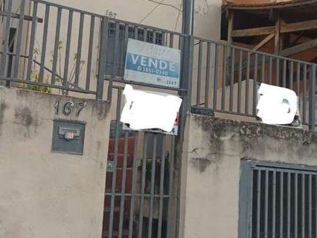 Casa na Vila Souza 3 dormitórios 1 vaga!