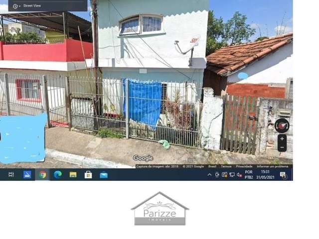 Terreno com casa velha na Vila Medeiros!