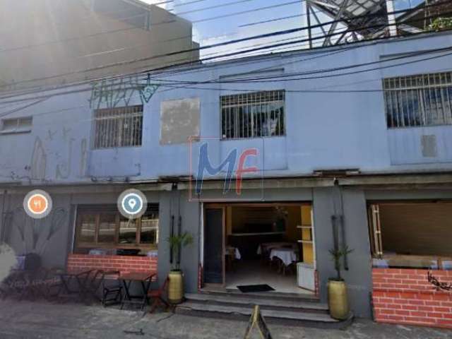 Galpão Comercial  em Higienópolis, com 80 m²a.c. ,  152 m² de terreno, frente com 18,50  m. Funcionava um restaurante no local. ZEU  !