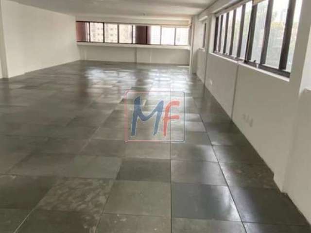 REF 16.884 - Excelente sala comercial na Vila Monte Alegre, 137m² a.u., copa, 2 banheiros, sacada, persianas, 4 vagas, prox. Metrô São Judas.