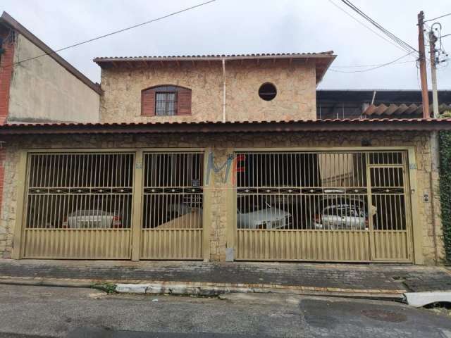 REF 17.022 - Ótimo sobrado na Vila Nhocune (Z. Leste SP), 131m² a.u., 170m² de terreno, 3  quartos, sala, cozinha, 4 banheiros e  4 vagas.