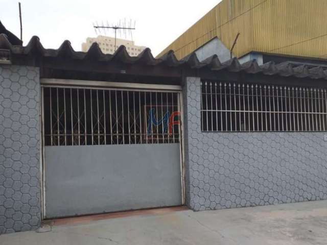 Casa Térrea localizada no bairro de Itaquera, com 250 m² de a.c., 2 dormS, sala, cozinha, área com churrasqueira, 2 vagas. (REF:17258).