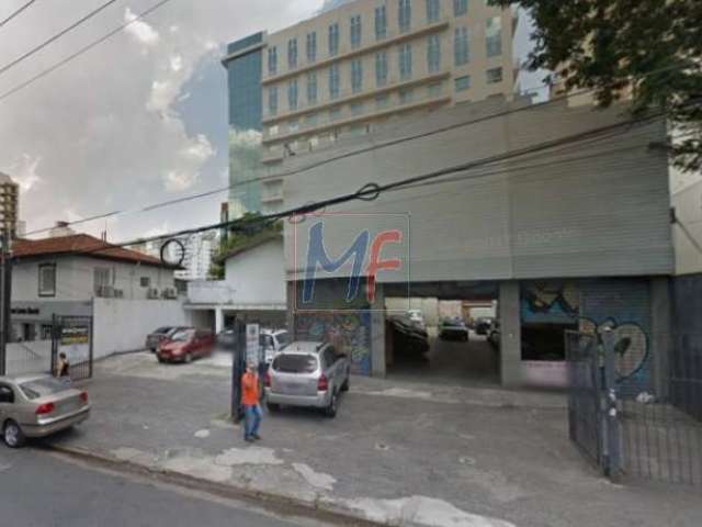 Ótimo prédio comercial no bairro Indianópolis de 1.568 m² e 1.200 m² de terreno. Ideal para hotel ou hospital, não aceita permutas. REF: 8277