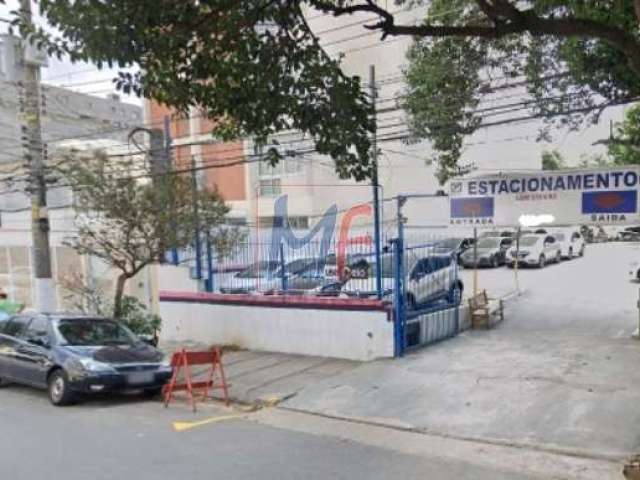 Excelente Oportunidade Comercial terreno com 775 m2  em Pinheiros, 280 m² a.c. , alugado para estacionamento.  Frente 15 mts. REF 12.886