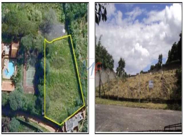 Terreno com 2.326 m² asfaltado, água e luz, todo murado, limpo e sem vegetação, em condomínio fechado , na Granja Viana. ZER  REF 7154 -