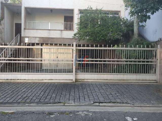 Excelente terreno com Casa Comercial no bairro  Vila Canero, com 560 m² a.c., e 560 m² terreno, 9 dorms., 3 banheiros, 12 vagas. REF: 17.754