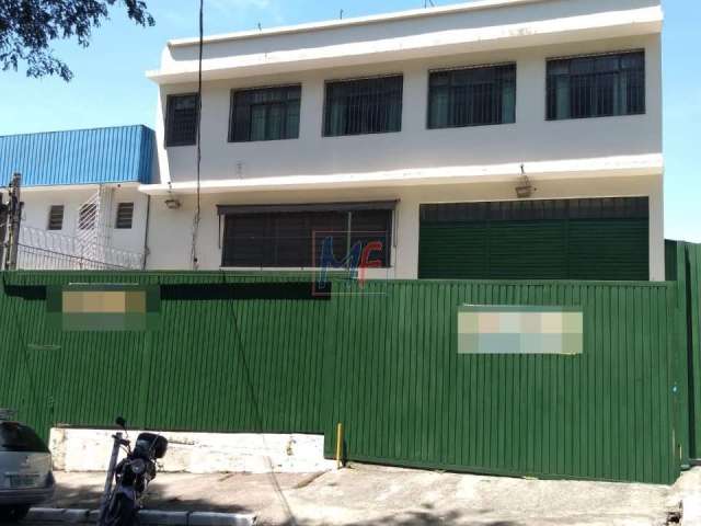 Excelente Prédio Comercial no bairro Jardim Japão,  área total 521 m2, com galpão e salas  de escritório, testada de 17 metros. REF: 17.797