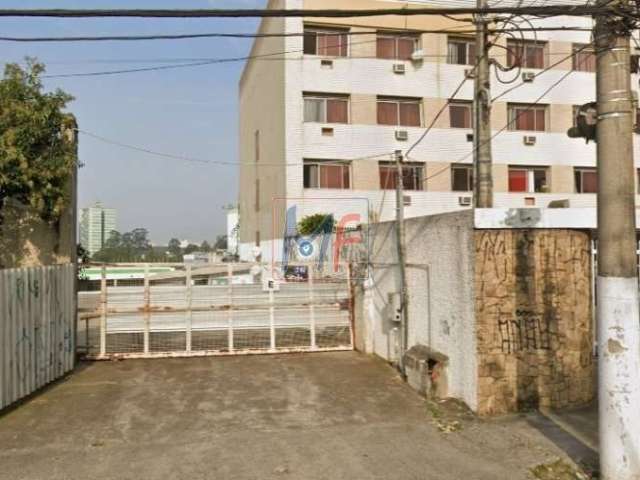 Excelente Terreno localizado em São Bernardo do Campo, com 5.945  m2 bairro Planalto. Não aceita permutas . Estuda propostas. REF: 18.170