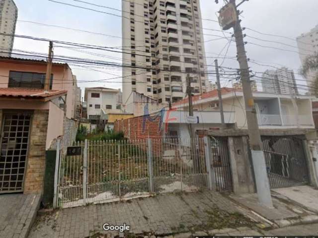 Excelente terreno na Água Fria, com 261m² de área, testada de 12m e Zoneamento ZM. Prox. Rua Voluntários da Pátria (REF 18.201)